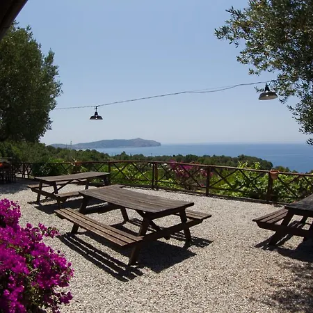 Alloggio per agriturismo Valle Di Marco *